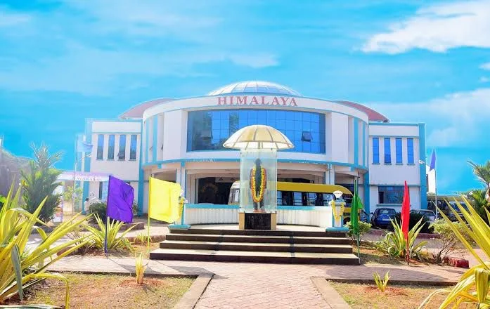 Himalaya School